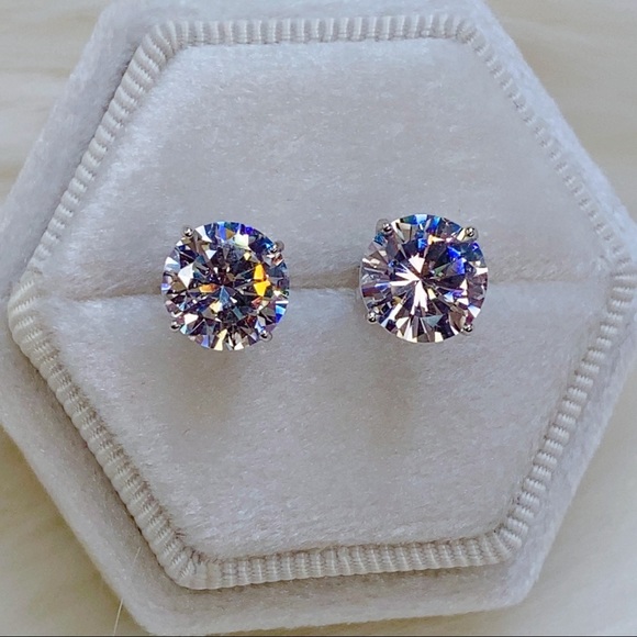 14k white gold diamond 2 CT stud earrings gift box - Picture 2 of 12